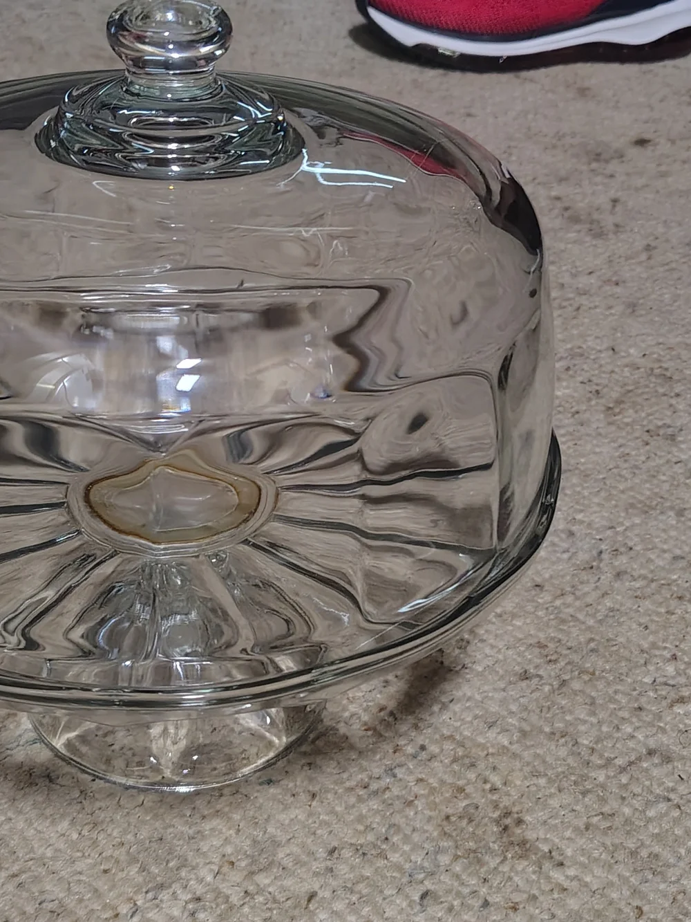 VINTAGE CLEAR GLASS PEDESTAL CAKE STAND WITH DOME LID